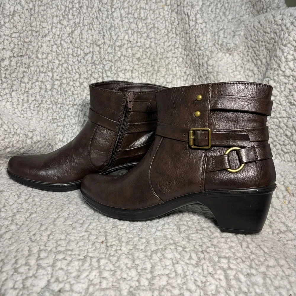Easy Street Comfort Wave Brown Ankle Boots Womens 8N Buckle Strap‎ Block Heel
